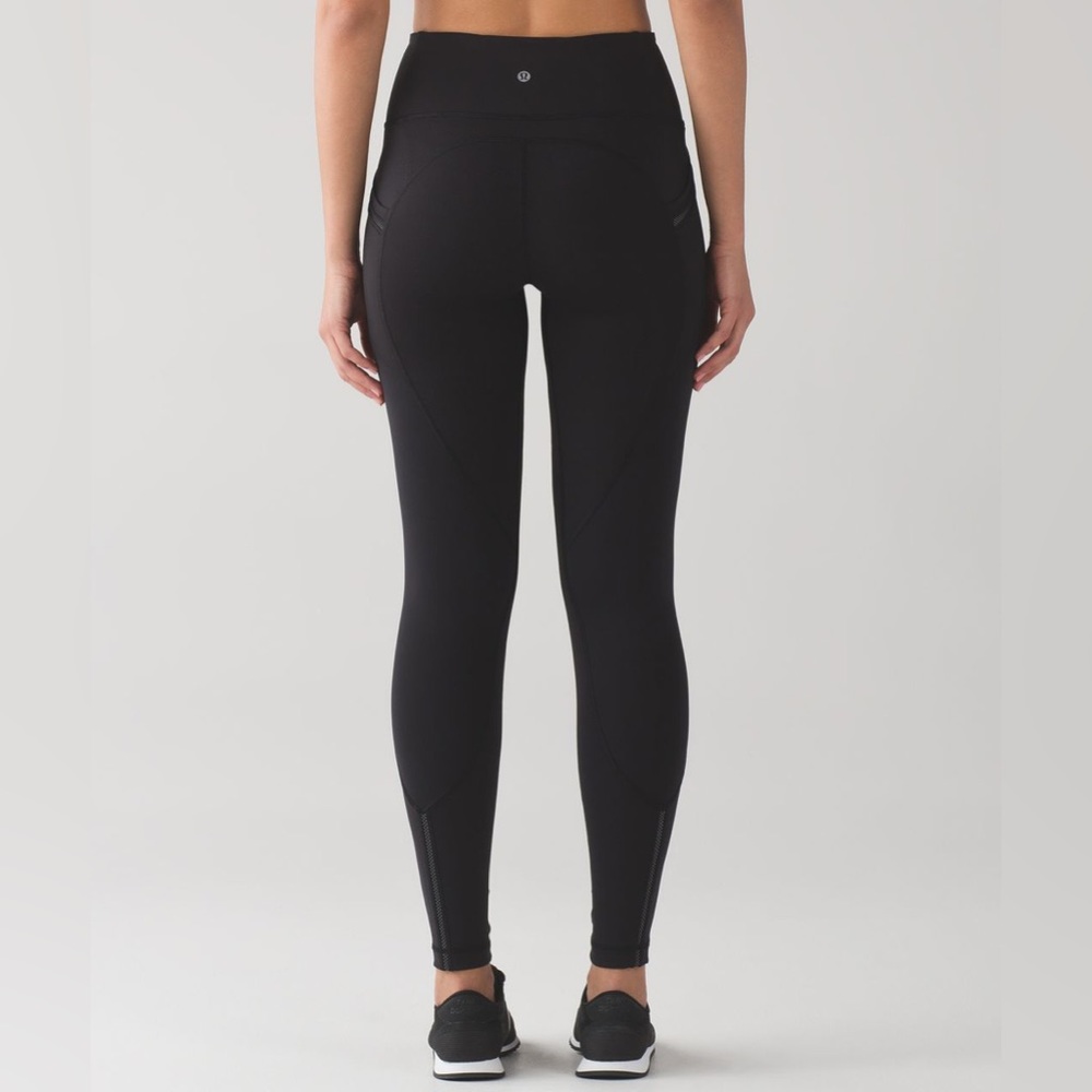 LULULEMON all the right places reflective leggings